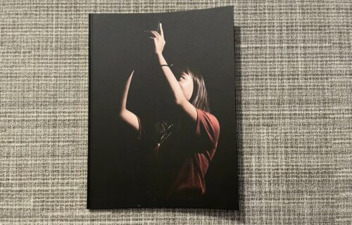 Louis De Belle, Crowd